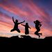 people-jumping-happiness-liten